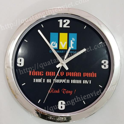 Đồng hồ làm quà tặng khách hàng 