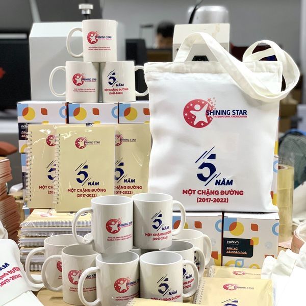 Đặt hàng quà tặng đại hội tại Công ty Quà Tặng Thiên Việt