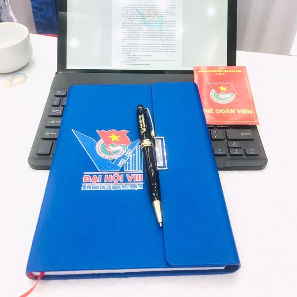 Sổ tay bìa da khắc logo