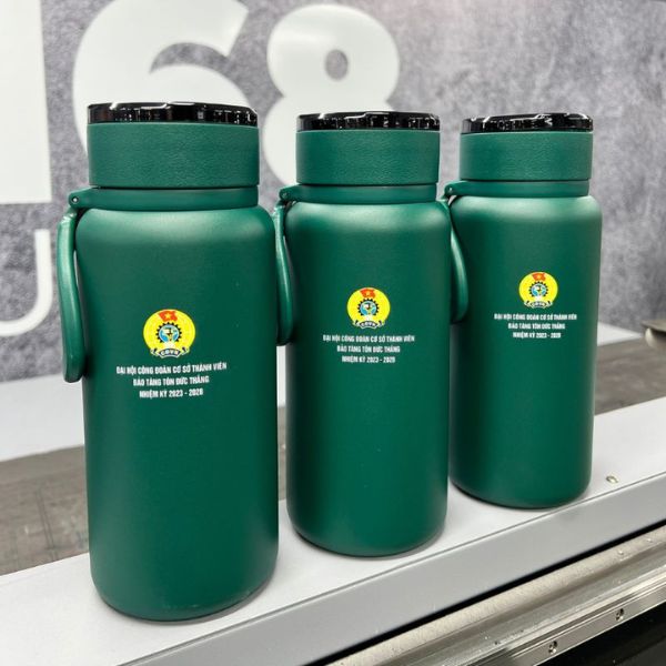 Bình giữ nhiệt in logo sang trọng
