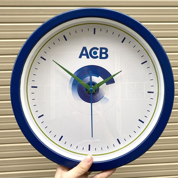 Đồng hồ treo tường in logo